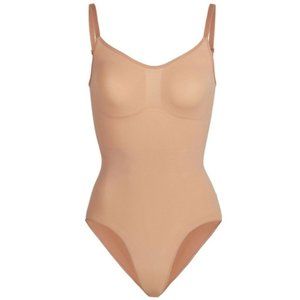 SKIMS Sculpting Bodysuit- Size